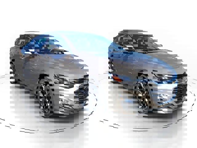 Used 2023 Chevrolet Malibu LT image 2