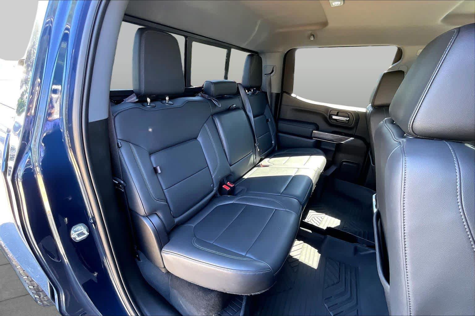 Used 2022 Chevrolet Silverado 1500 LTZ AWD/4WD image 26