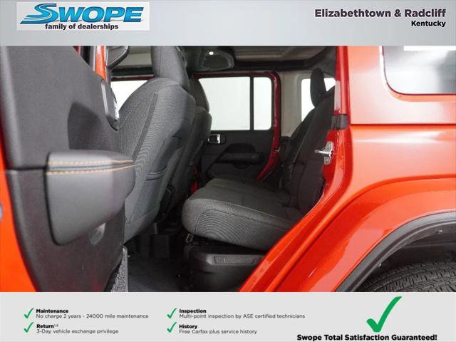 Certified 2025 Jeep Wrangler Unlimited Sahara AWD/4WD image 11