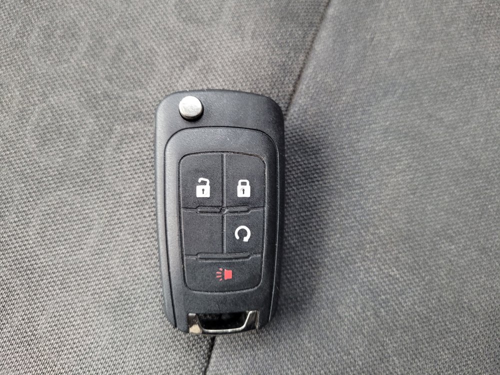 Used 2015 Chevrolet Trax LS FWD image 32