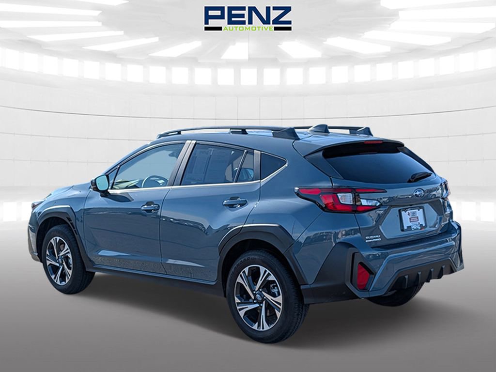 Certified 2025 Subaru Crosstrek 2.0i Premium w/ Crosstrek Mirror Package image 5