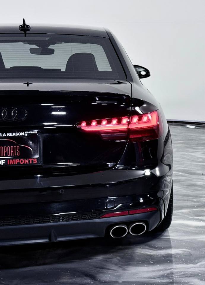 Used 2022 Audi S4 Premium Plus w/ Premium Plus Package AWD/4WD image 14