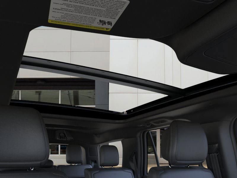 New 2026 Ford Expedition Platinum image 22