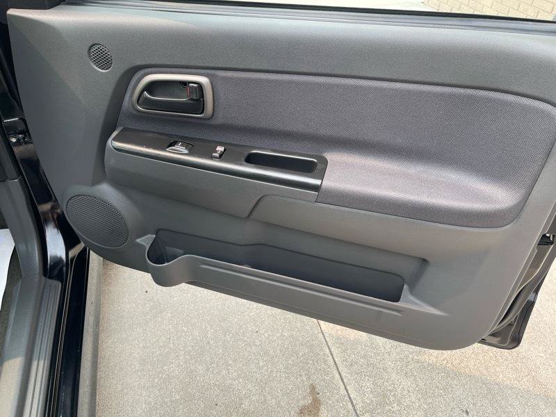 Used 2005 Chevrolet Colorado LS w/ Xtreme Appearance Package RWD image 33