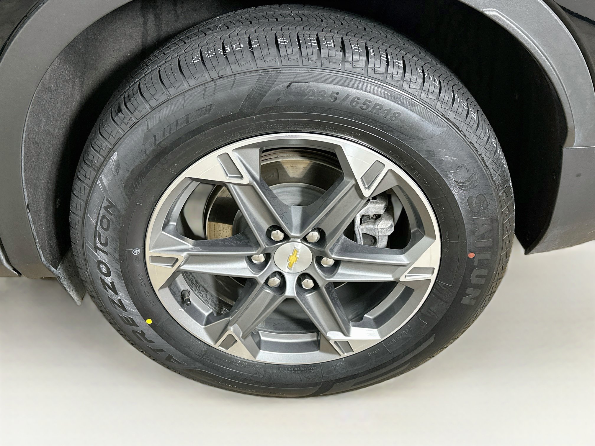 Used 2025 Chevrolet Blazer LT FWD image 11