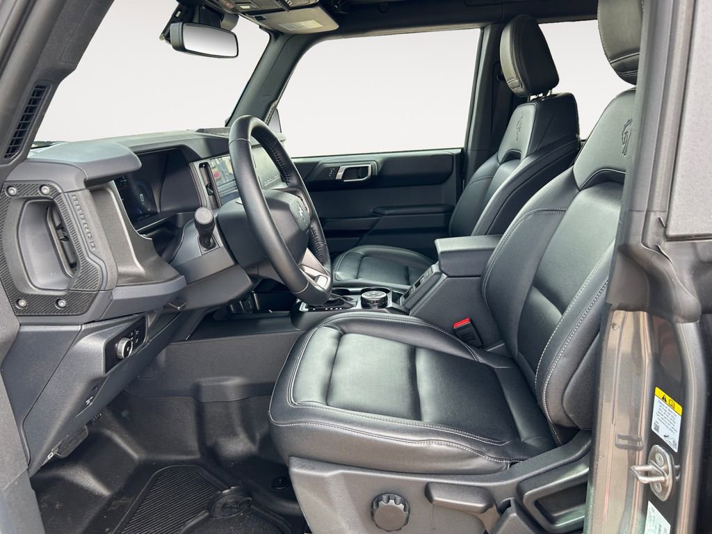 Used 2025 Ford Bronco Badlands AWD/4WD image 16
