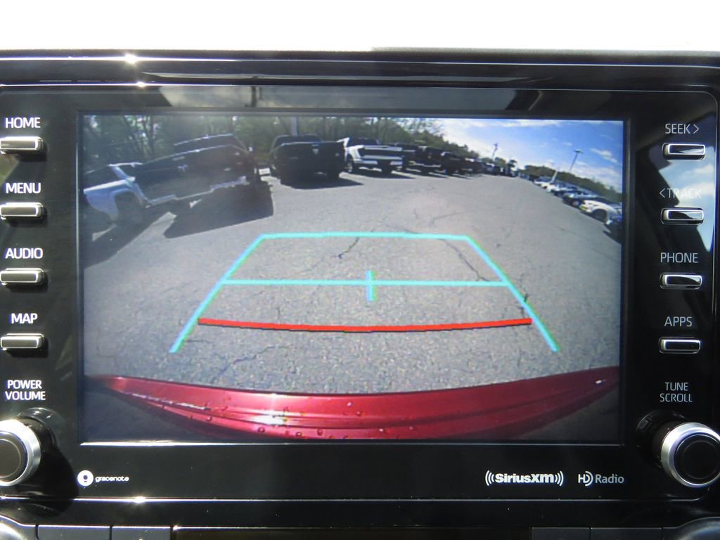 Used 2020 Toyota Highlander XLE AWD/4WD image 27