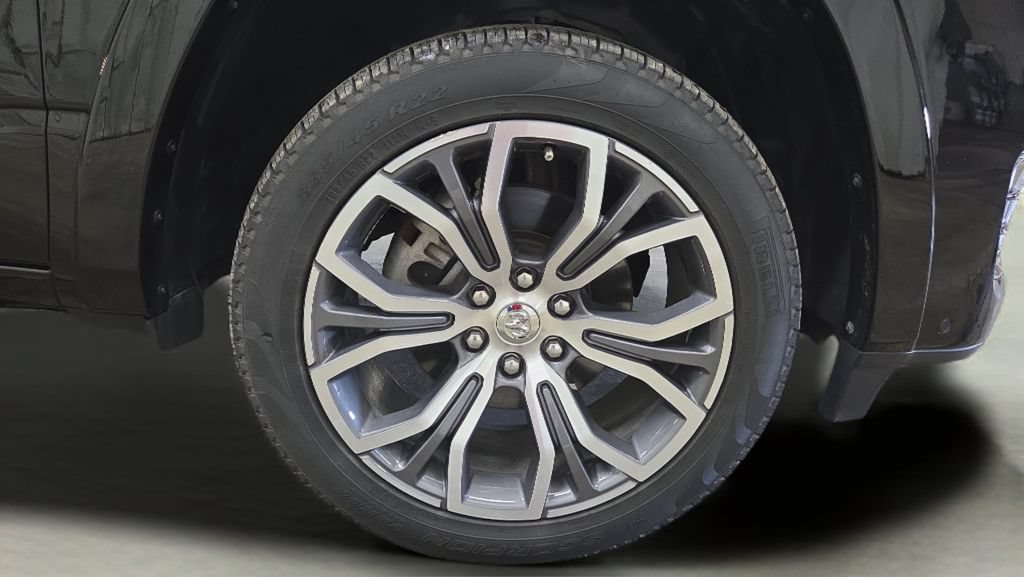 Used 2025 RAM 1500 Tungsten w/ Trailer Tow Group AWD/4WD image 43