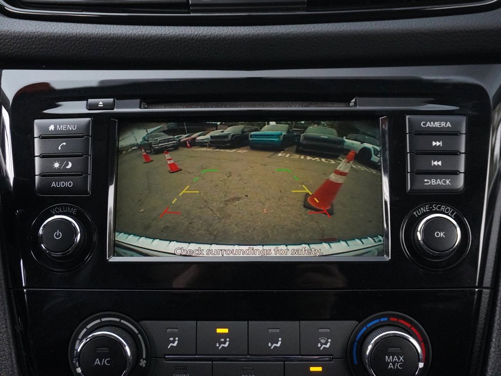 Used 2019 Nissan Rogue Sport S w/ Appearance Package image 42