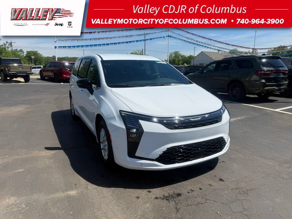 New 2027 Chrysler Pacifica Select w/ Family Tech Group