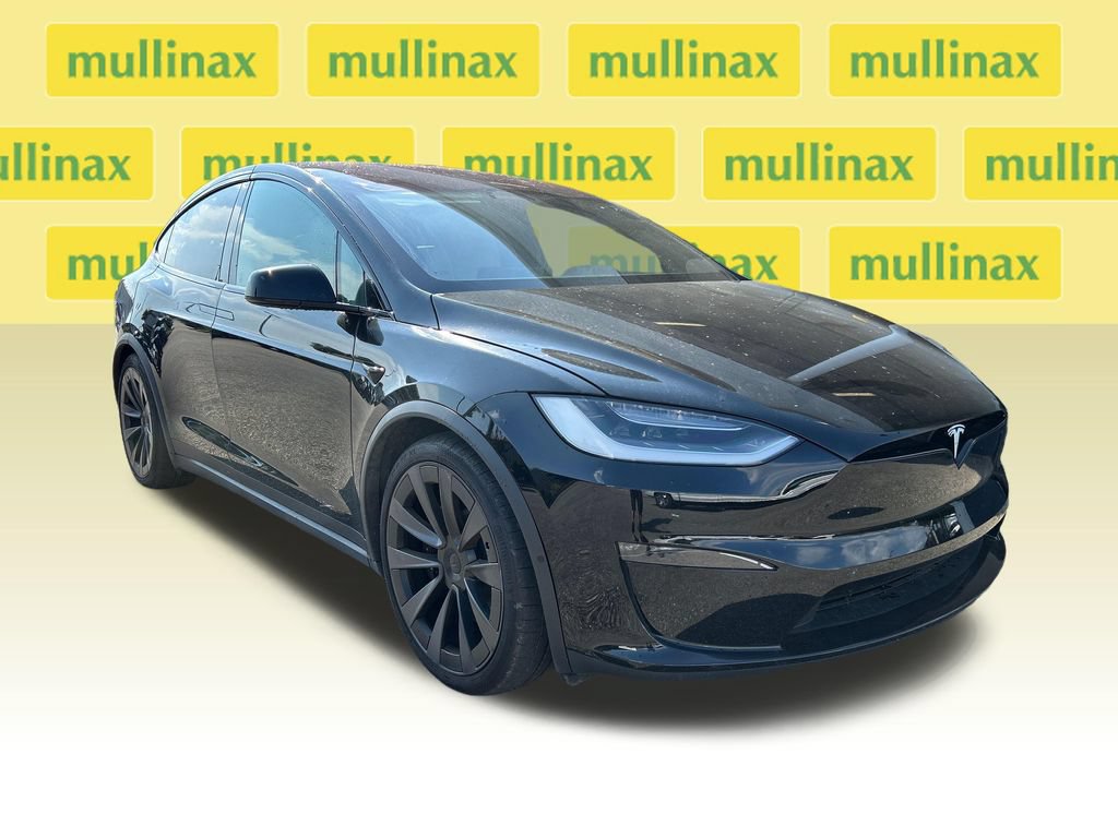 Used 2022 Tesla Model X Plaid AWD/4WD image 2