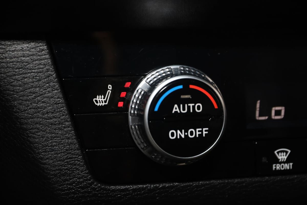 Used 2024 Mitsubishi Outlander SE AWD/4WD image 8