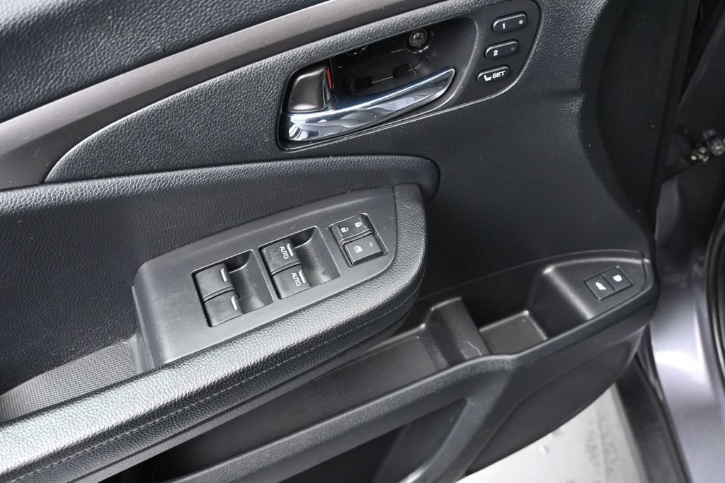 Used 2019 Honda Pilot EX-L image 19