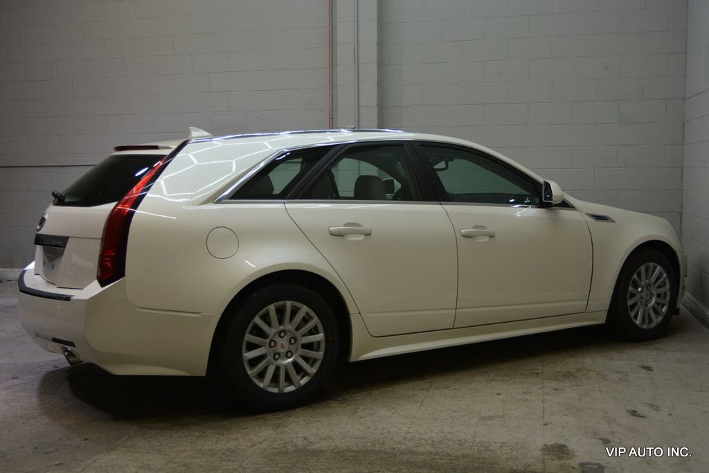 Used 2010 Cadillac CTS Wagon image 31
