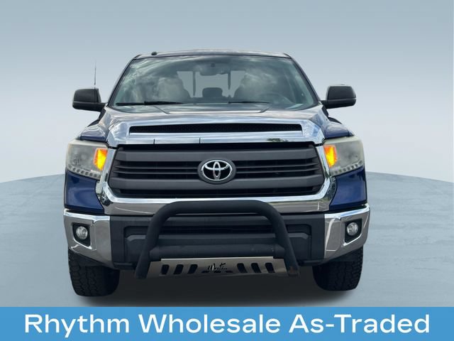 Used 2014 Toyota Tundra SR5 w/ SR5 Upgrade Package AWD/4WD image 2