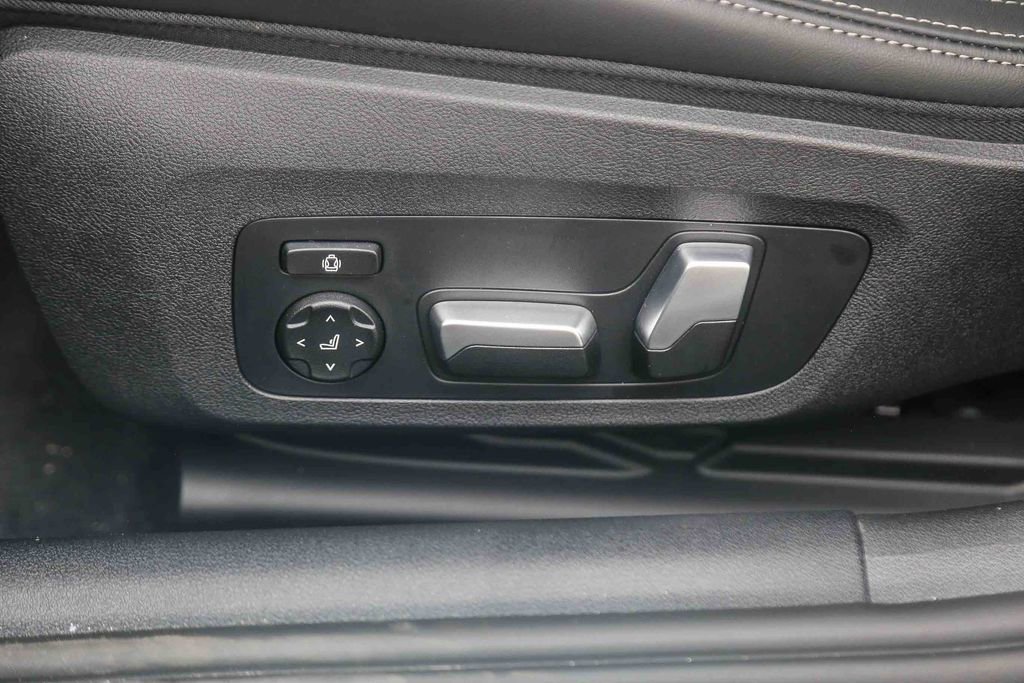 New 2026 BMW 840i w/ M Sport Professional Package RWD image 18