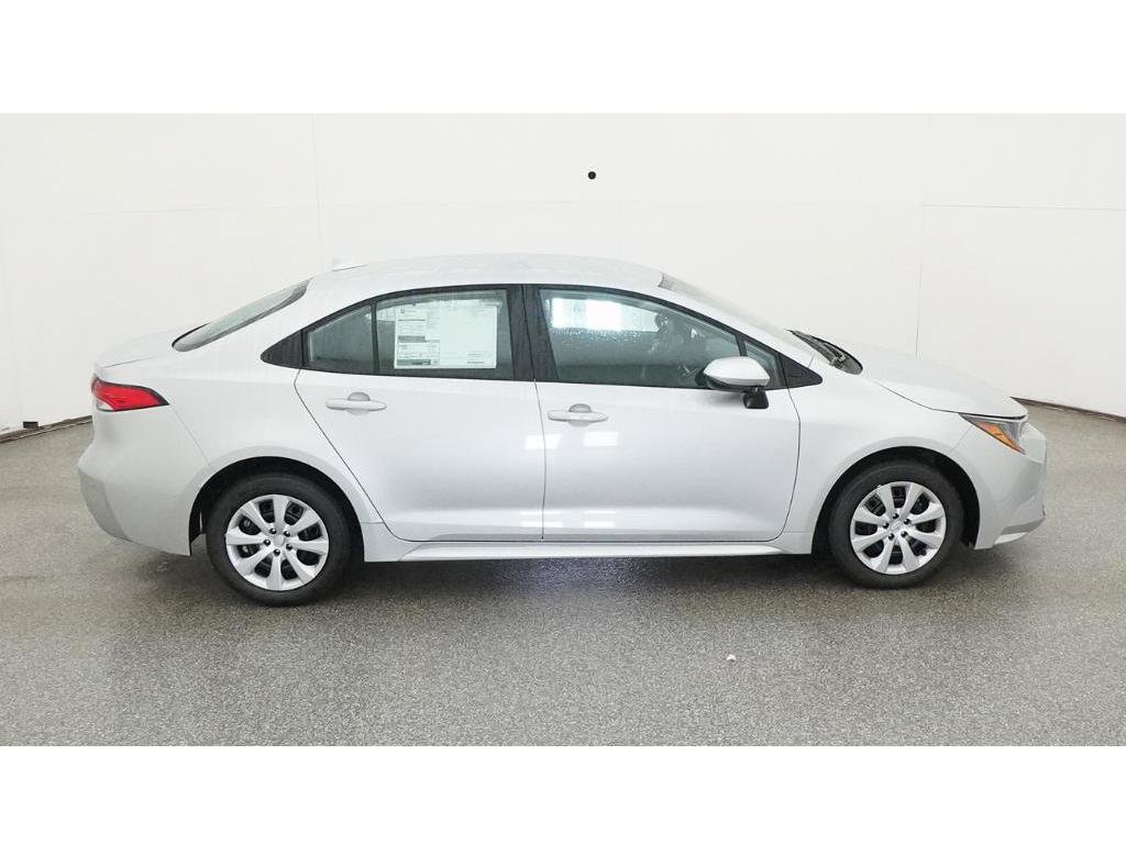 New 2026 Toyota Corolla LE FWD image 11