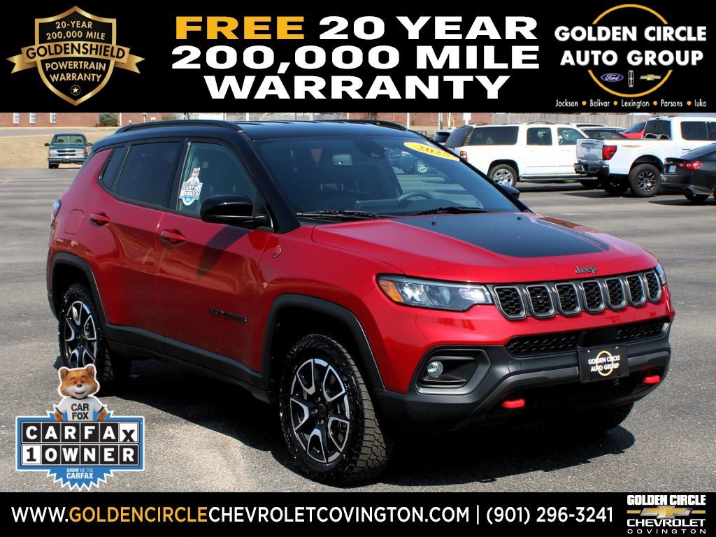Used 2025 Jeep Compass Trailhawk AWD/4WD image 1