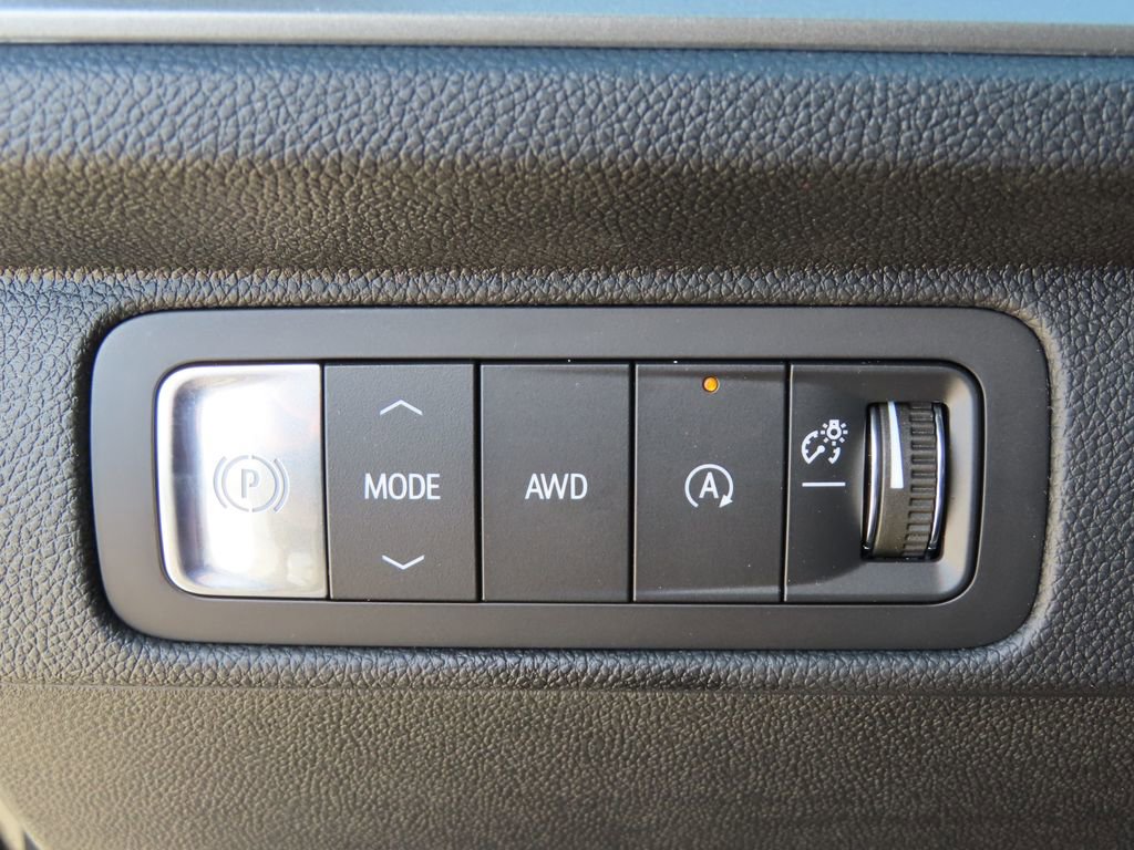 New 2026 Chevrolet Traverse LT AWD/4WD image 14