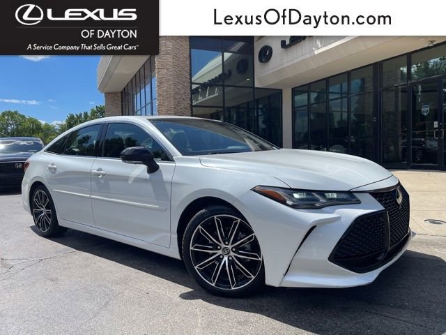 Used 2019 Toyota Avalon Touring w/ Advanced Safety Package FWD image 1