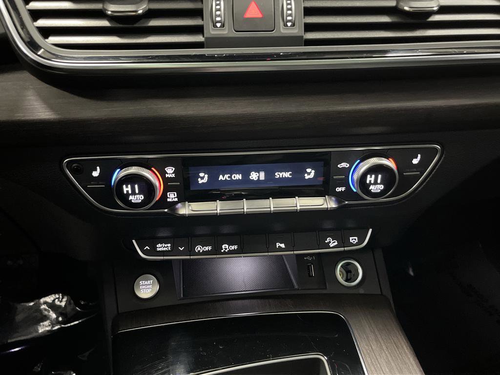 Used 2023 Audi Q5 2.0T Premium w/ Convenience Package image 19