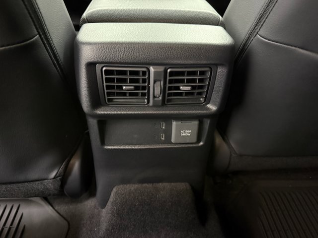 Used 2025 Toyota 4Runner TRD Off-Road Premium image 32