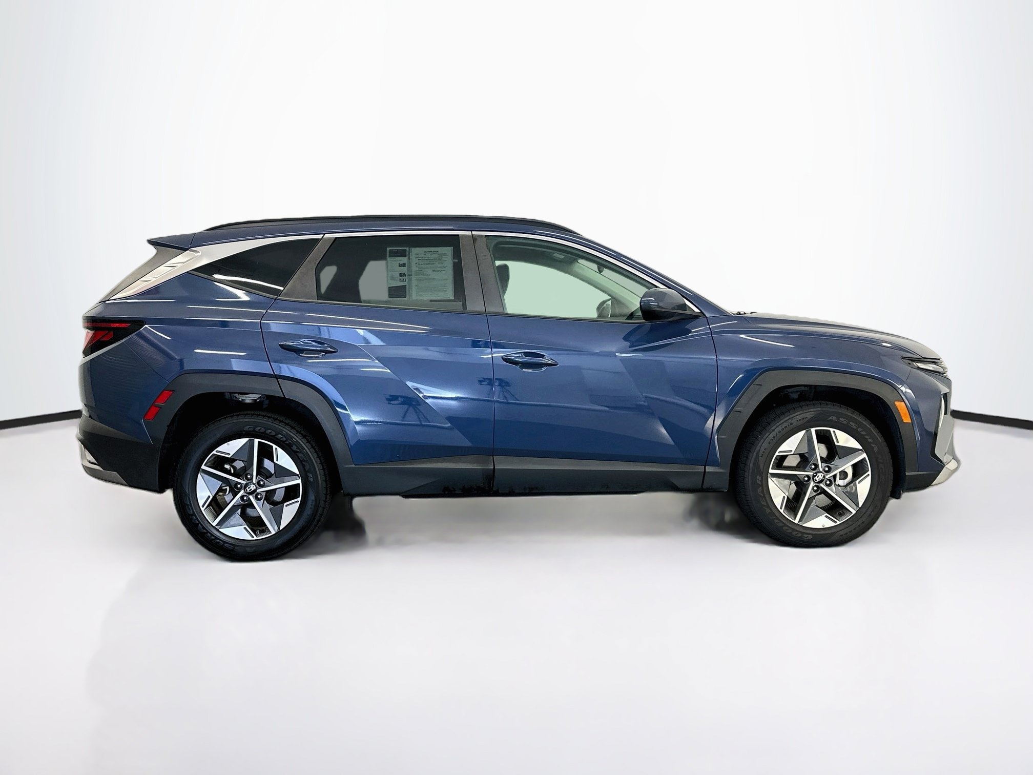 Used 2025 Hyundai Tucson SEL AWD/4WD image 10