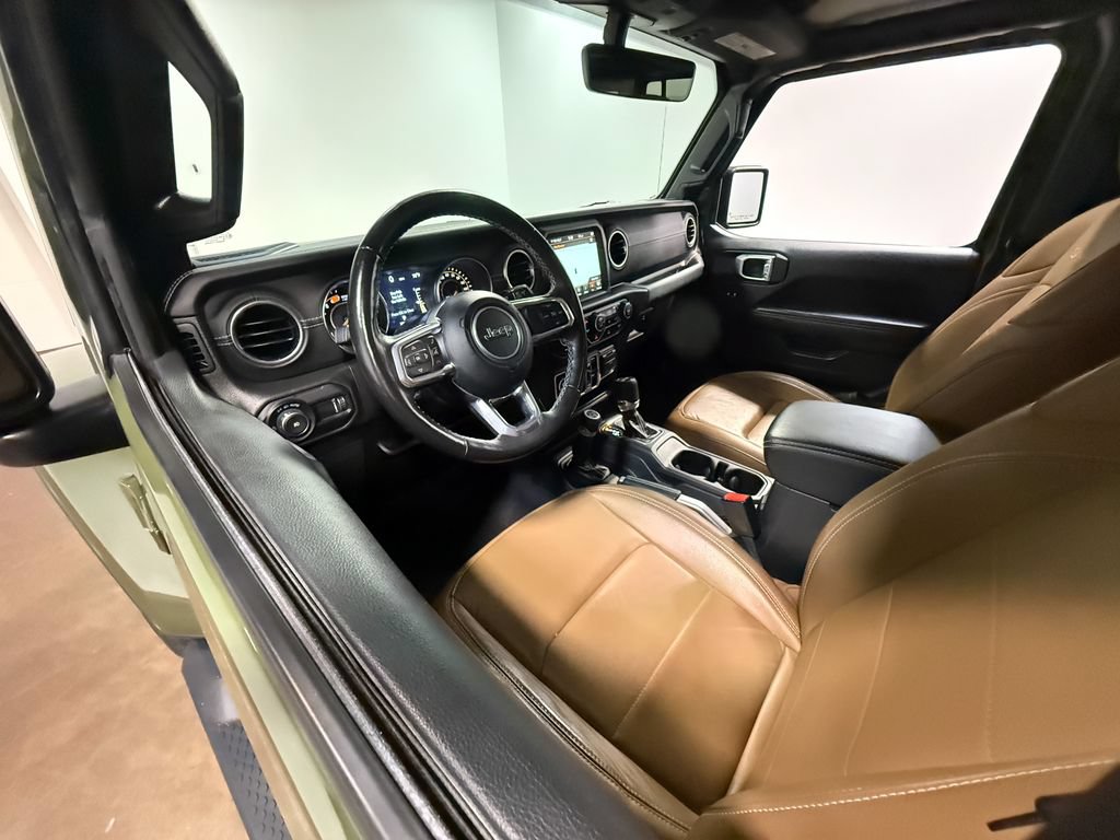 Used 2023 Jeep Wrangler Unlimited Sahara w/ Dual Top Group AWD/4WD image 58