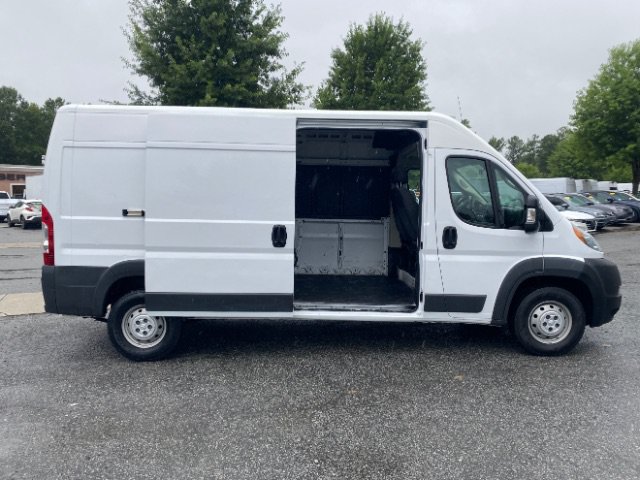 Used 2018 RAM ProMaster 2500 FWD image 4