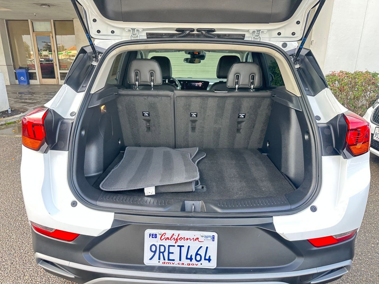 Used 2025 Buick Encore GX Preferred image 31