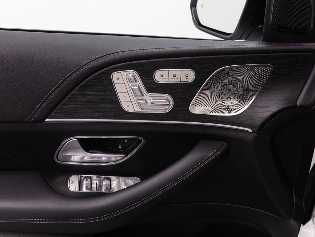 Certified 2025 Mercedes-Benz GLE 53 AMG 4MATIC Coupe image 6