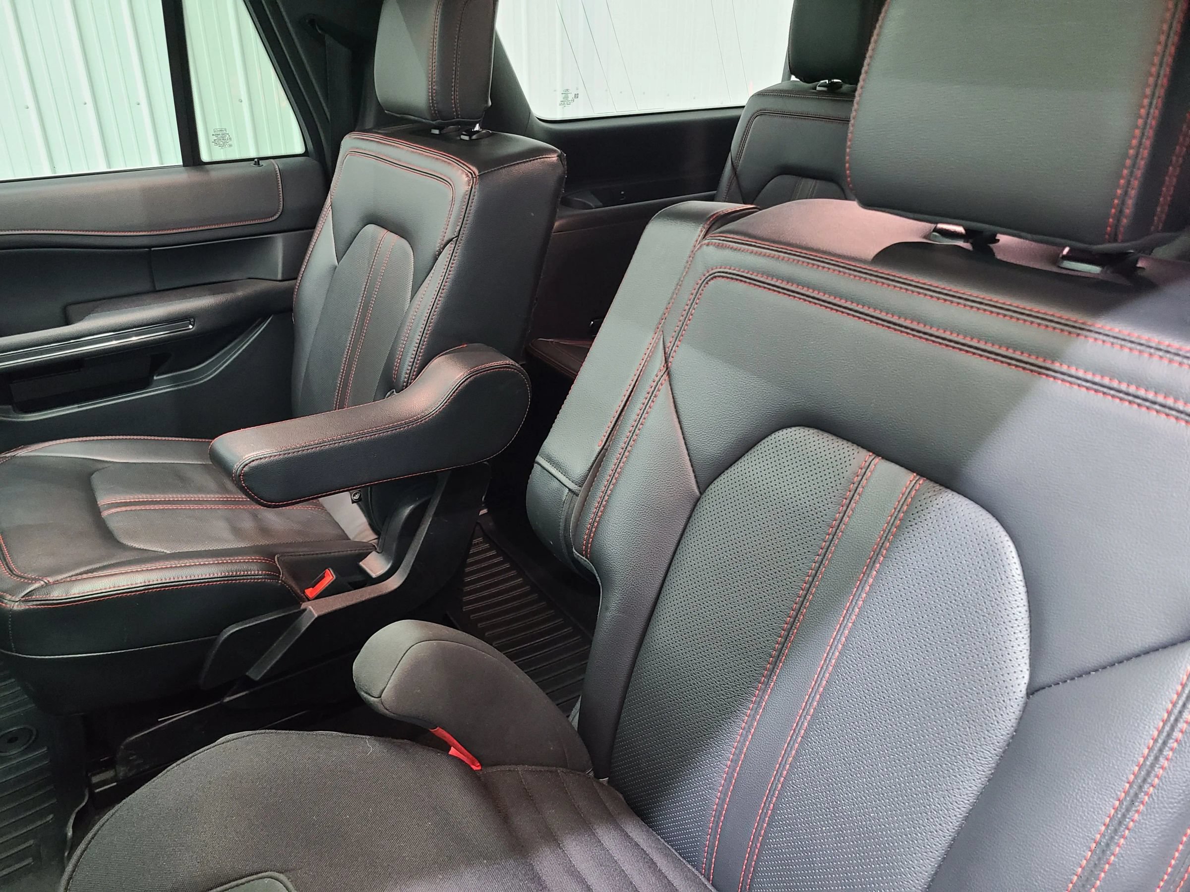 Used 2022 Ford Expedition Max Limited AWD/4WD image 36