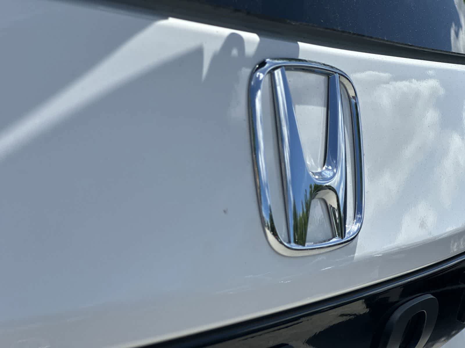 New 2026 Honda Pilot Sport image 10