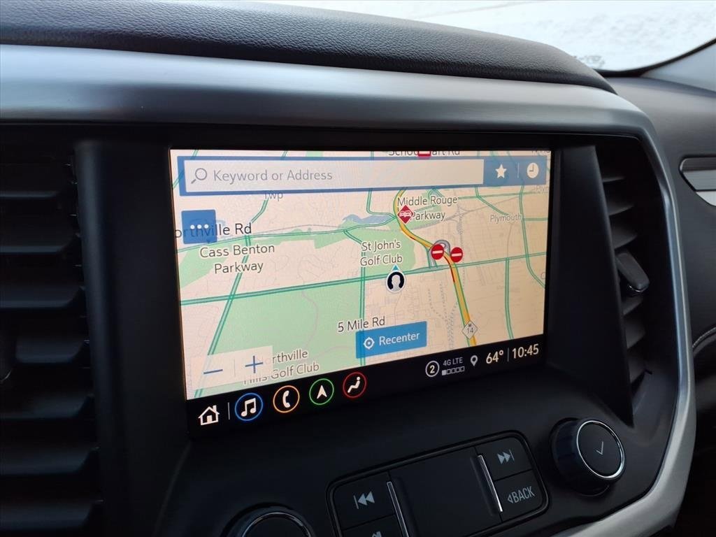 Certified 2023 GMC Acadia SLT w/ Preferred Package image 21