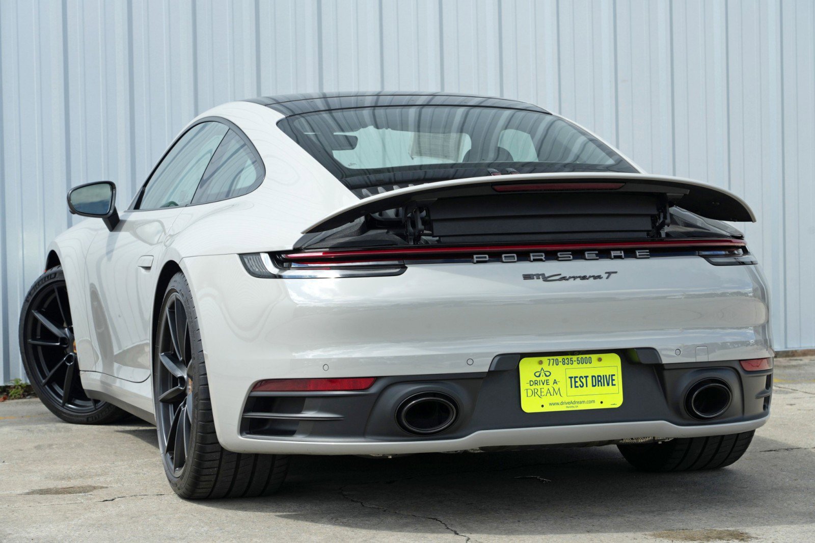 Used 2024 Porsche 911 Carrera T image 6