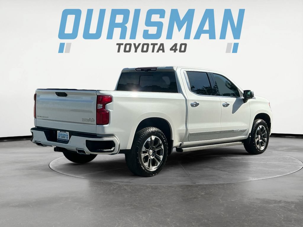 Used 2025 Chevrolet Silverado 1500 High Country w/ Technology Package AWD/4WD image 7