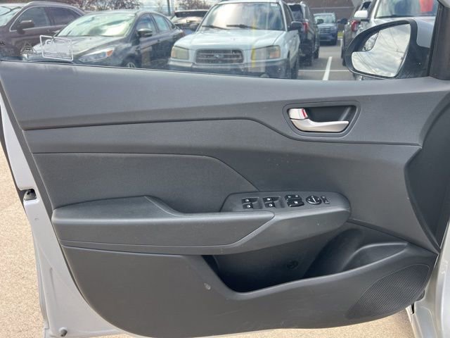 Used 2019 Hyundai Accent SEL FWD image 17