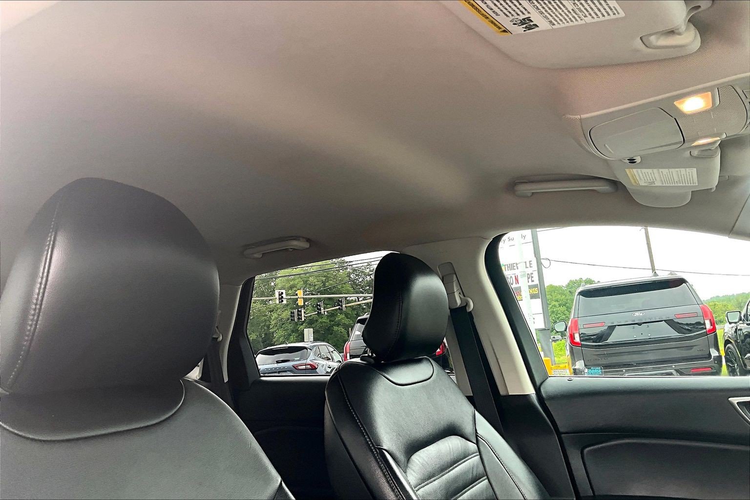 Certified 2018 Ford Edge SEL w/ Equipment Group 201A AWD/4WD image 22