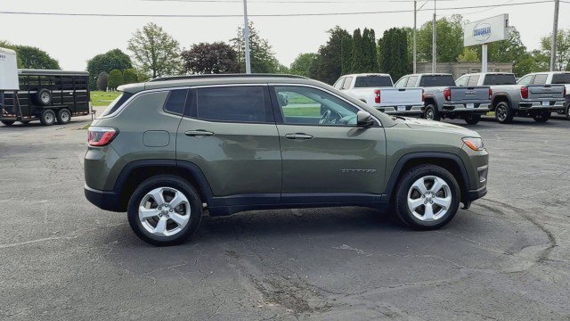Used 2020 Jeep Compass Latitude image 9