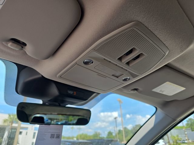 New 2026 Nissan Kicks SV w/ SV Premium Package FWD image 30