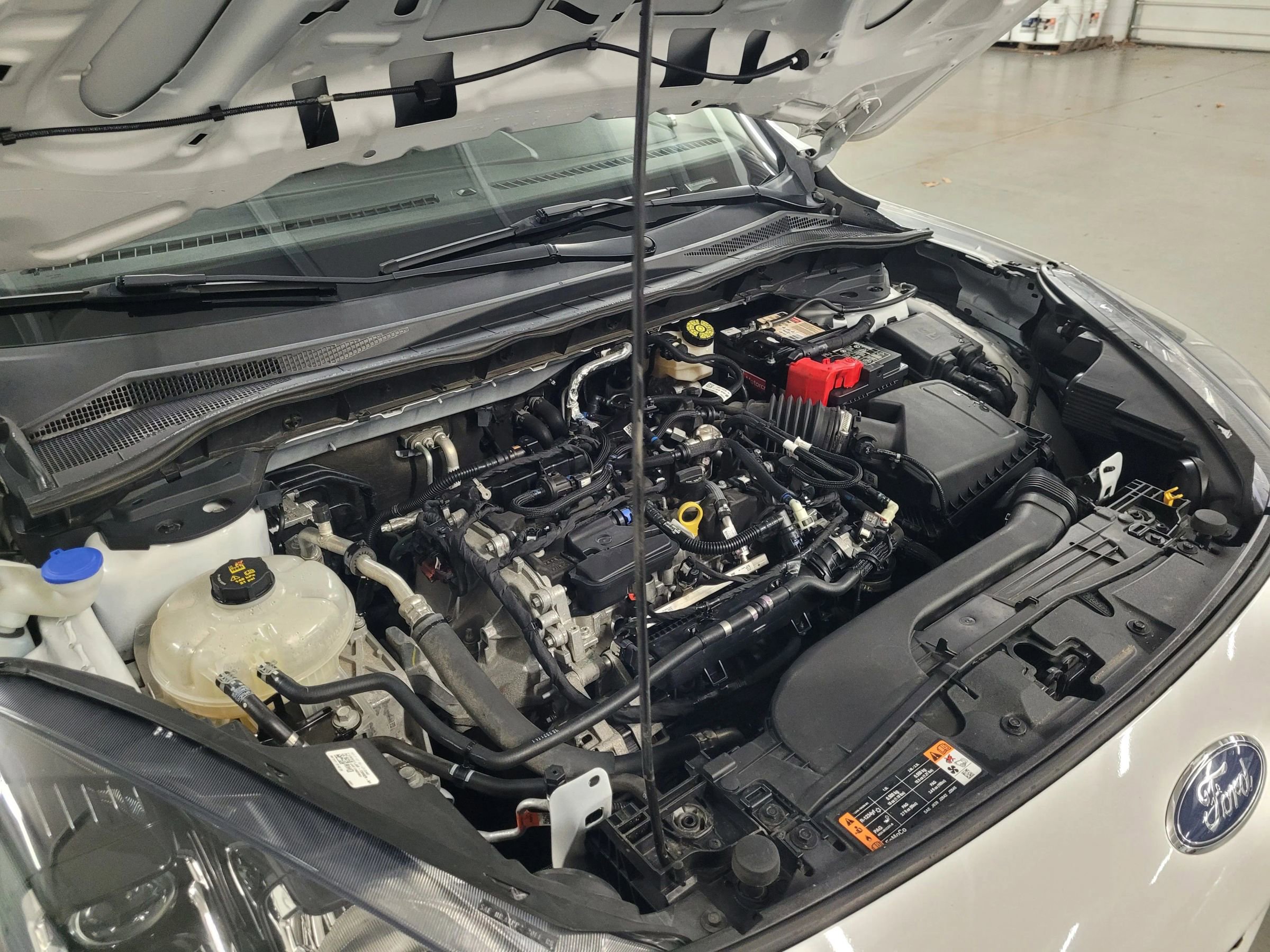Used 2021 Ford Escape SE FWD image 38