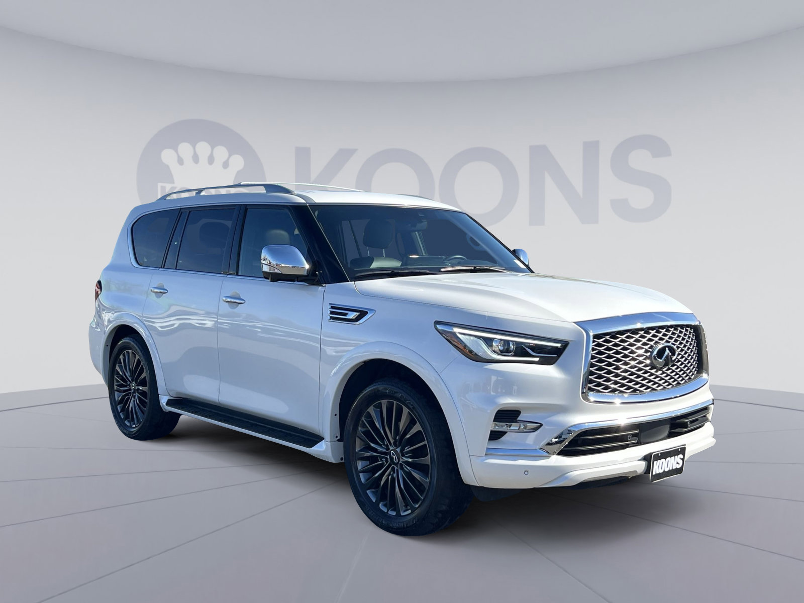 Used 2024 INFINITI QX80 Sensory w/ Cargo Package image 18