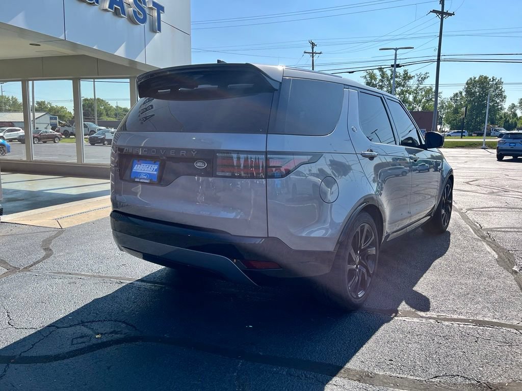 Used 2023 Land Rover Discovery S R-Dynamic AWD/4WD image 7