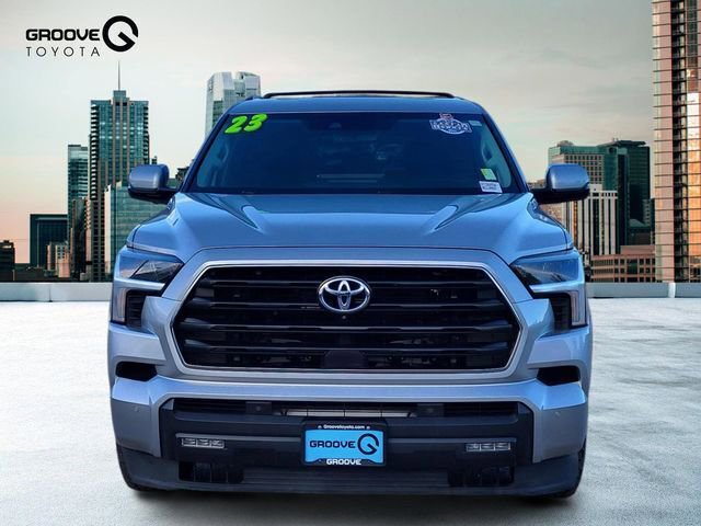 Used 2023 Toyota Sequoia SR5 w/ SR5 Premium Package image 9