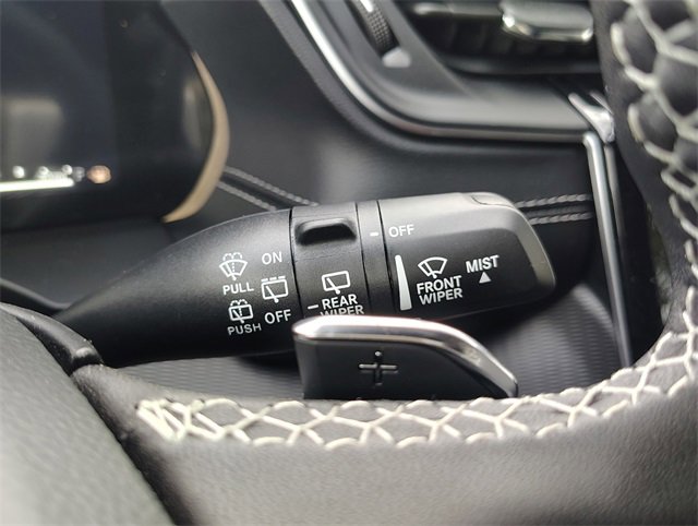 New 2025 Jeep Grand Cherokee L Laredo image 16