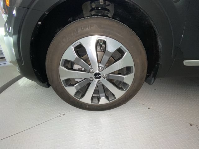 Used 2022 Kia Telluride EX w/ EX Premium Package FWD image 10
