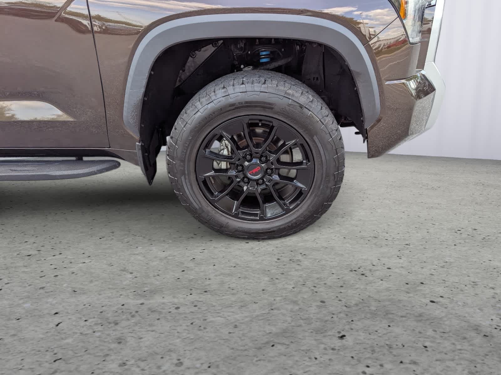 Used 2022 Toyota Tundra Limited w/ TRD Off-Road Package AWD/4WD image 9