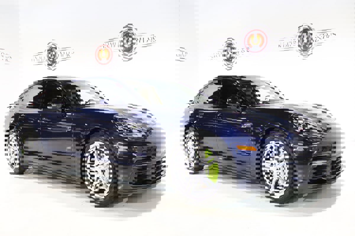 Used 2018 Porsche Panamera 4 image 7