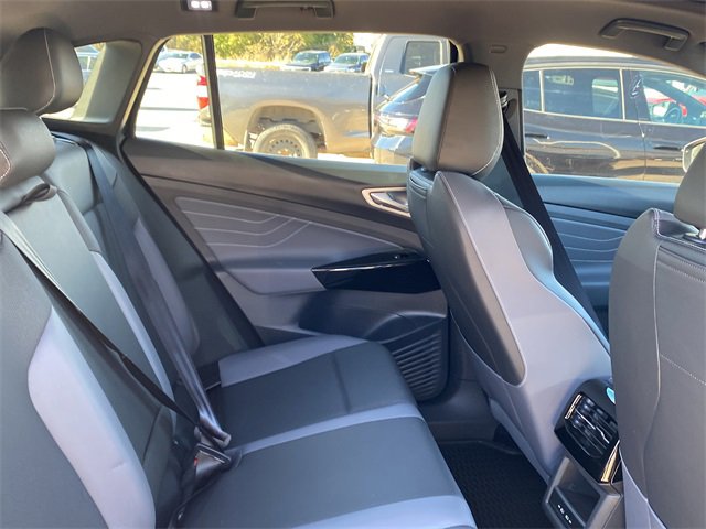 Used 2023 Volkswagen ID.4 Pro S image 13