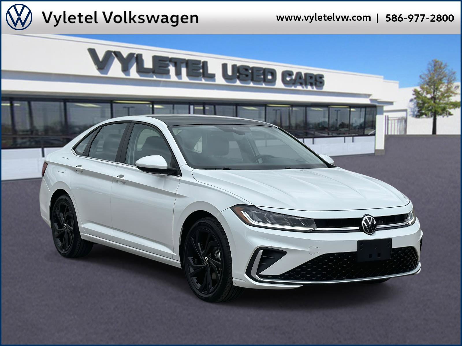 Used 2025 Volkswagen Jetta SE w/ Sunroof Package